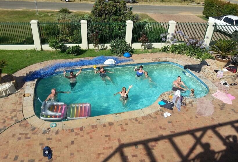 膳宿费 Lagoon Edge