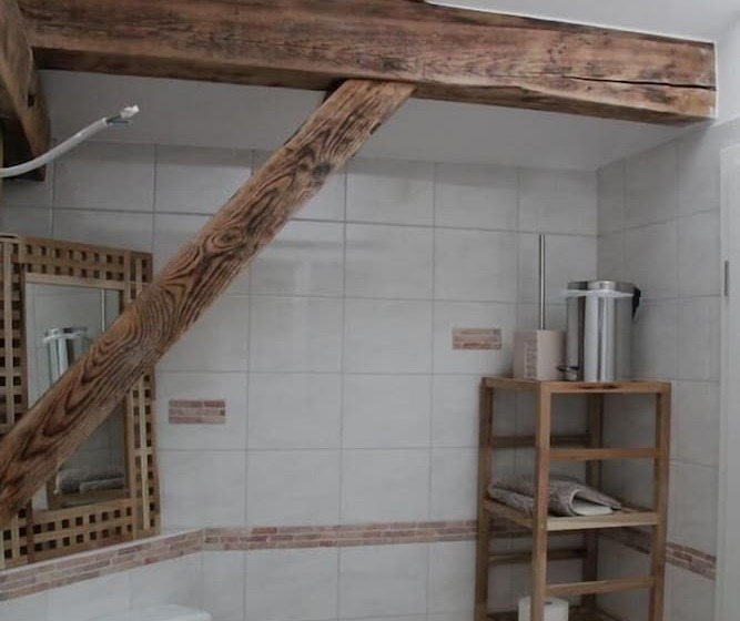 Отель Apartments Am Bahnhof