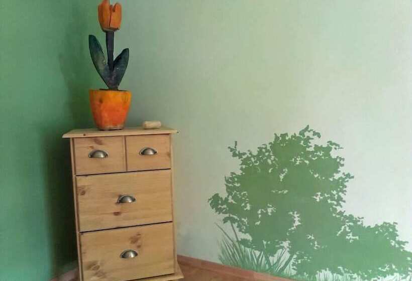 Отель Apartments Am Bahnhof