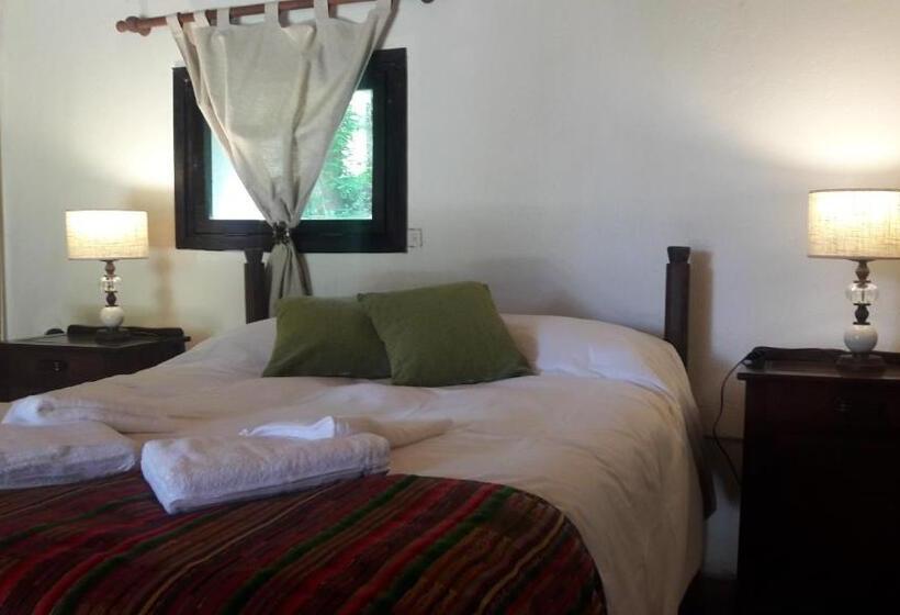 Hostel Estancia San Miguel