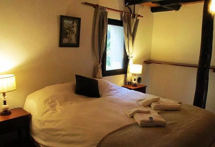 ユースホステル Estancia San Miguel