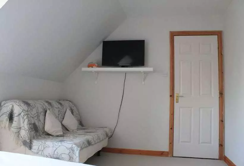 Aamiaismajoitus (B&B) Burnroy House