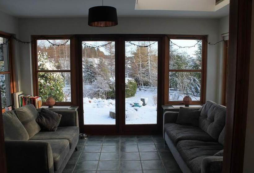 住宿加早餐  Burnroy House