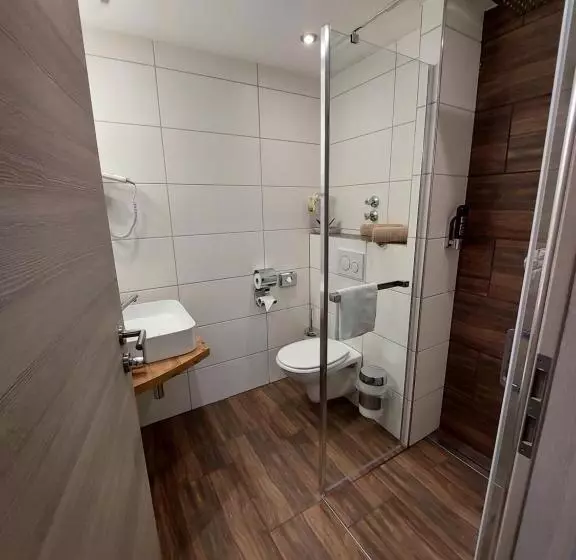 ベッドアンドブレックファースト Landgasthof Mörsbergei