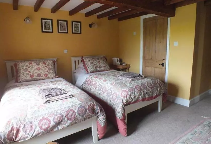 Goltho House Bed & Breakfast