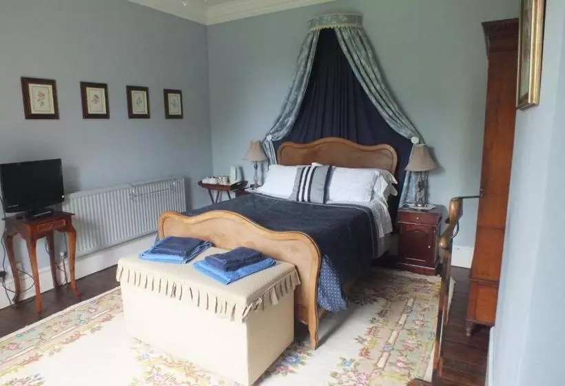 Goltho House Bed & Breakfast