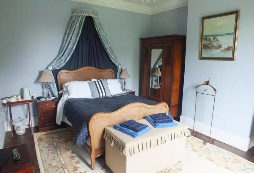 Goltho House Bed & Breakfast