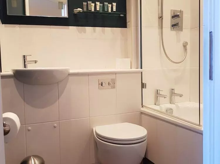 簡易ホテル Limes Apartments