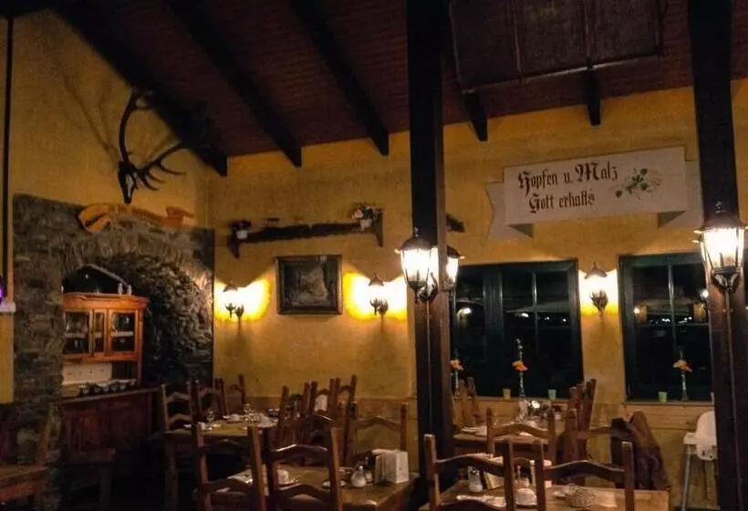 Hotelli Altes Bierhaus