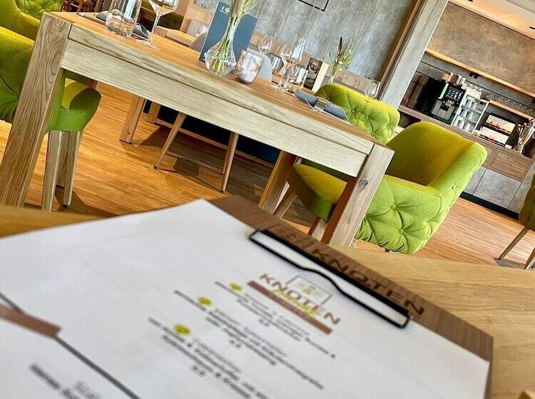 Отель Knotenpunkt