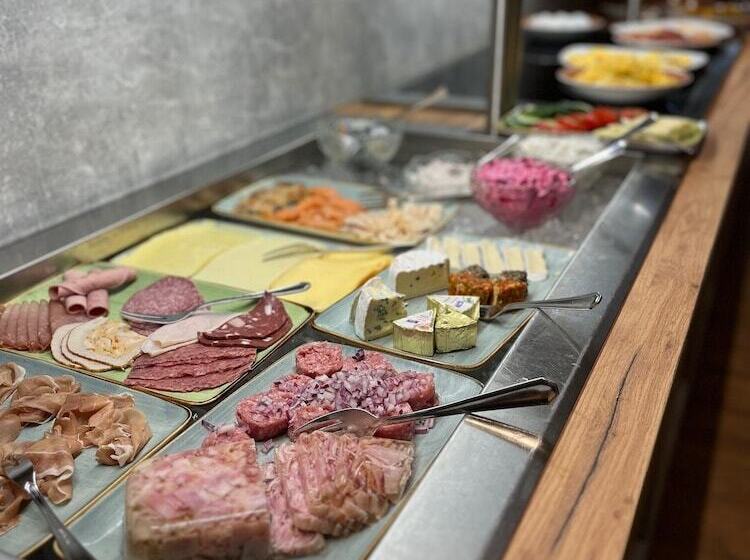 Отель Knotenpunkt