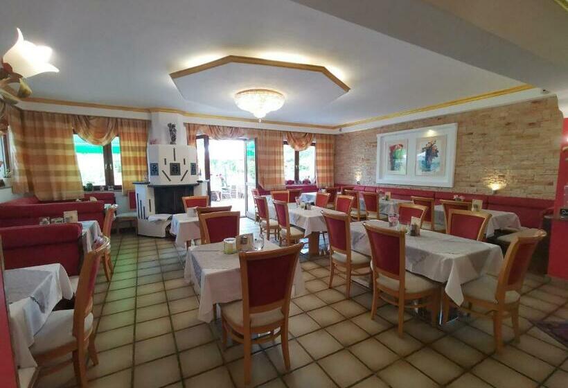 Отель Kärntnerhof & Suiten 3 Stern Superior