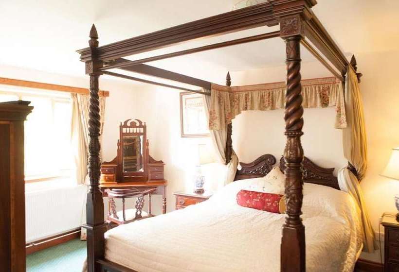 Hotel The Ravenswood