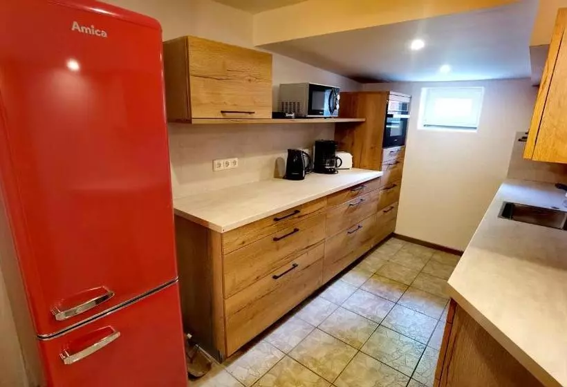 Hotelli Wandersleben   Erfurt