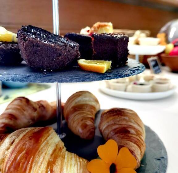 Отель Wandersleben   Erfurt