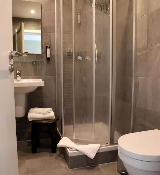 Hotelli Wandersleben   Erfurt