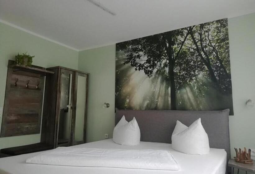 Отель Wandersleben   Erfurt