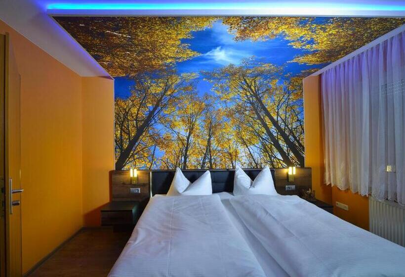 Отель Wandersleben   Erfurt