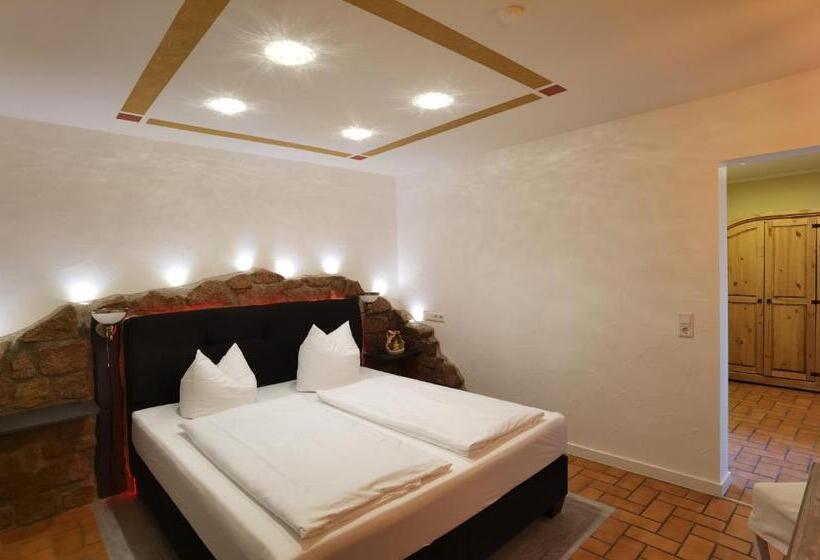 Отель Wandersleben   Erfurt