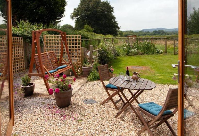 Newchester Farmhouse B&b