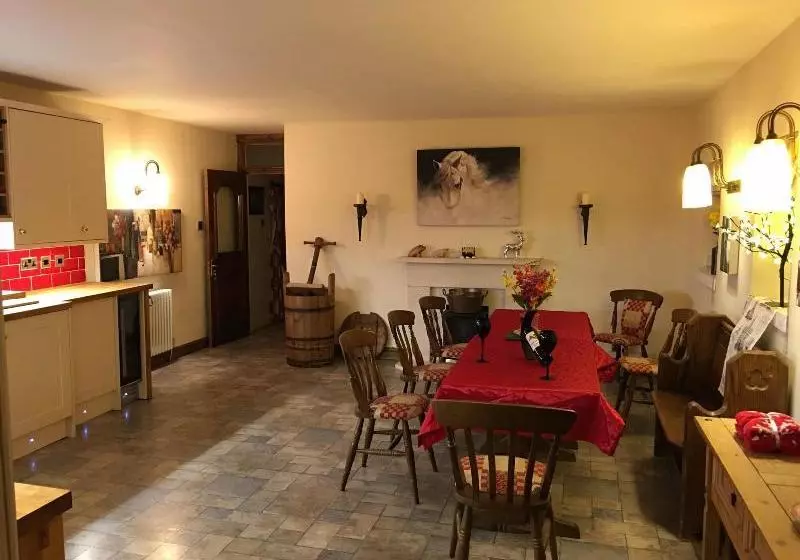 Majatalo Starshinezzz