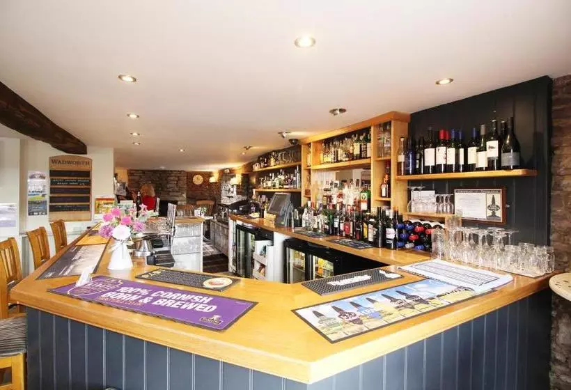 Retkeilymaja The Globe Inn Alvington