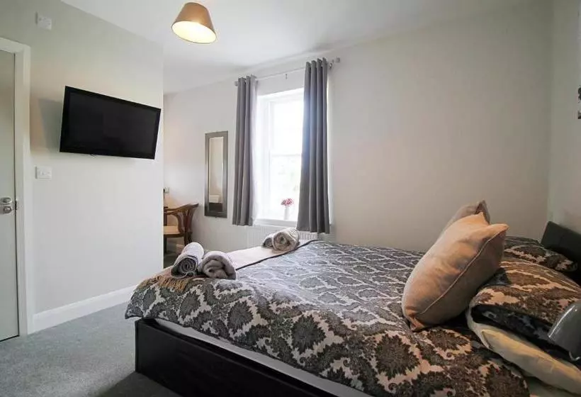 Retkeilymaja The Globe Inn Alvington