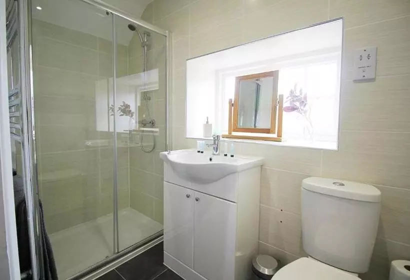 Retkeilymaja The Globe Inn Alvington