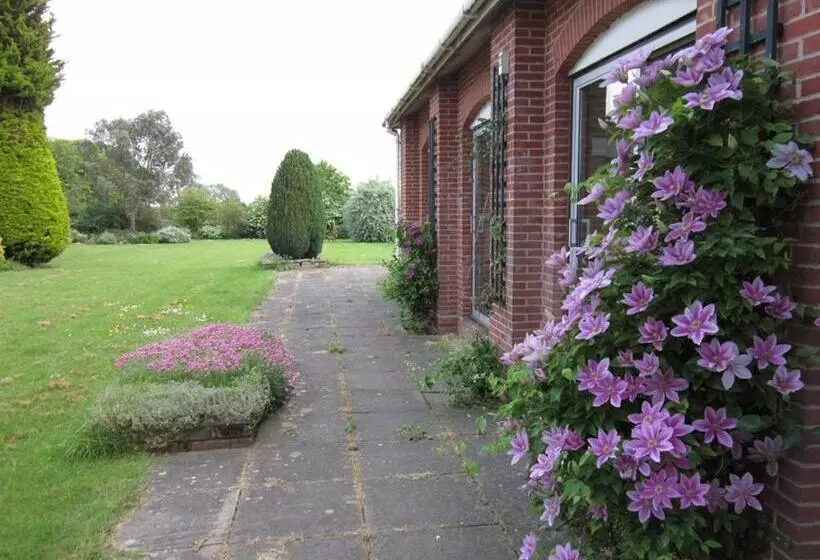 Newmans Hall Bed & Breakfast