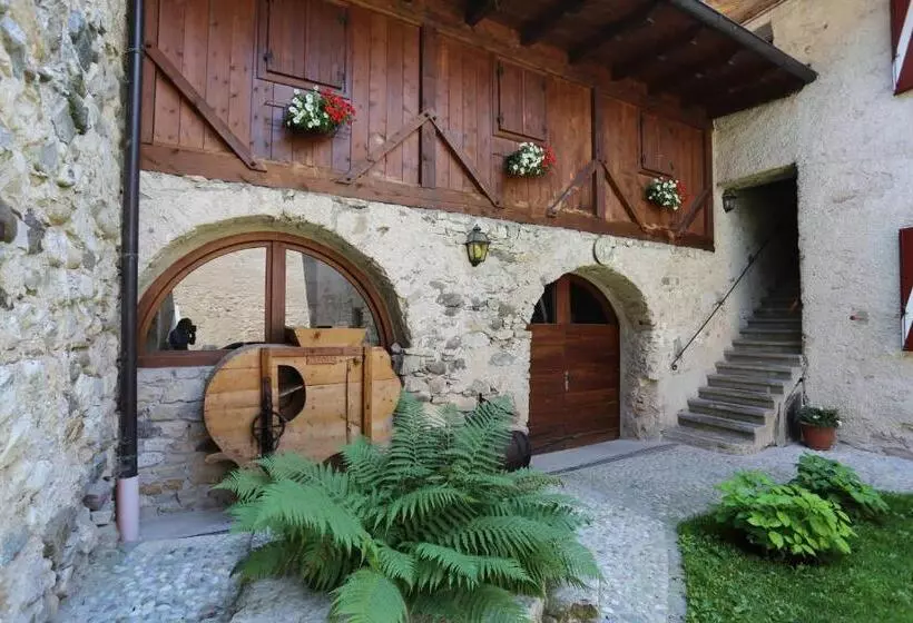 ホテル Agritur Ciastel