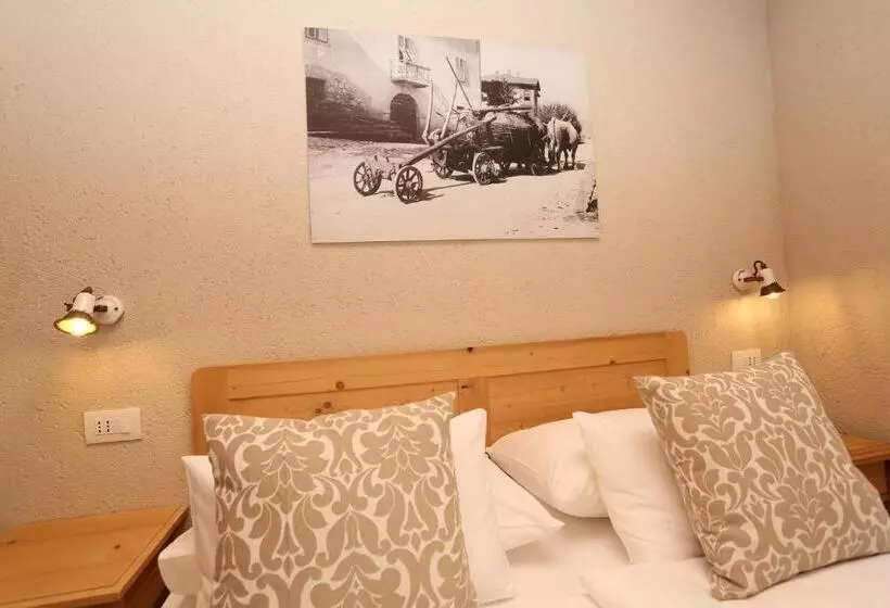ホテル Agritur Ciastel