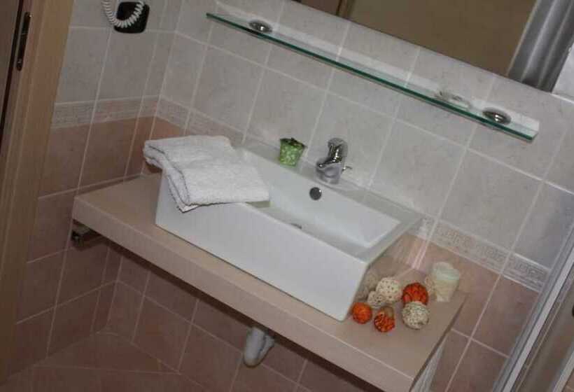 ホテル Albergo Miramonti La Pozza