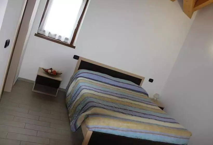 Hotelli Albergo Miramonti La Pozza