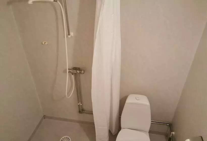 Hotelli Gästis I Floby Ab