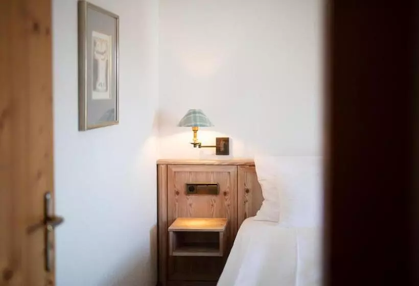 Hotelli Restaurant Krone