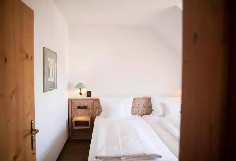 Hotelli Restaurant Krone