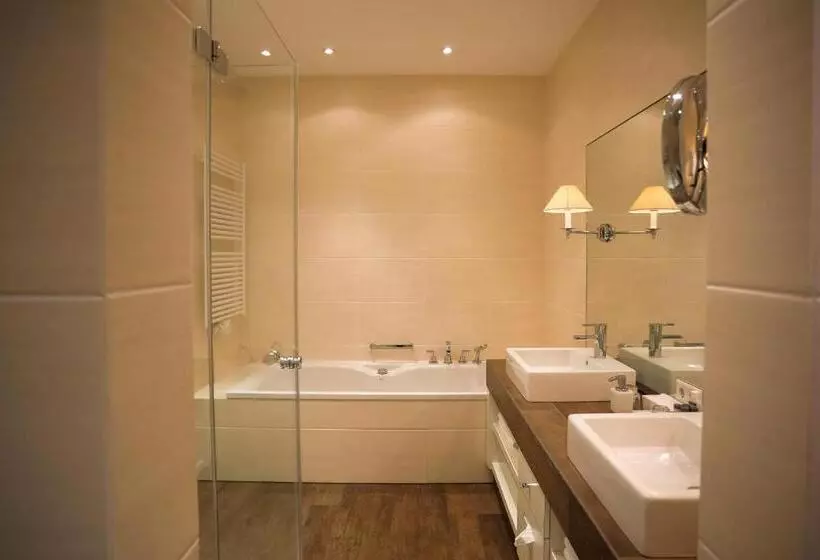 Hotelli Restaurant Krone