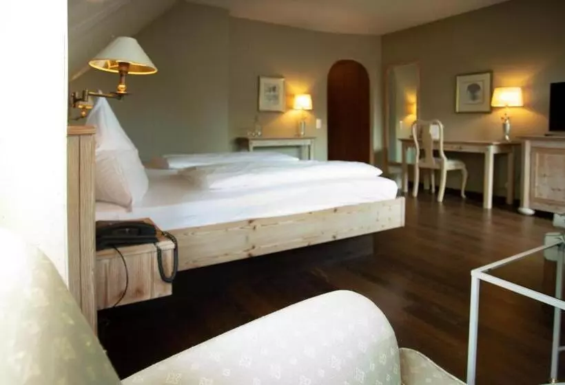 Hotelli Restaurant Krone