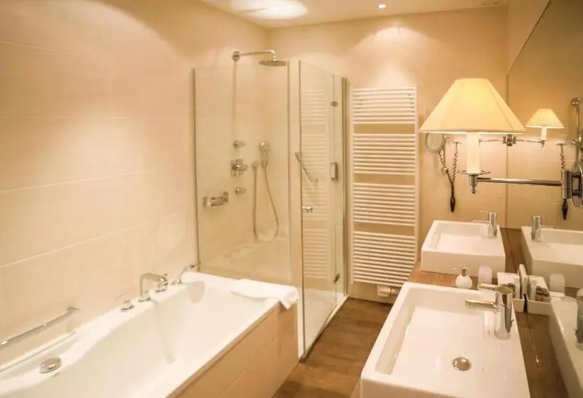 Hotelli Restaurant Krone