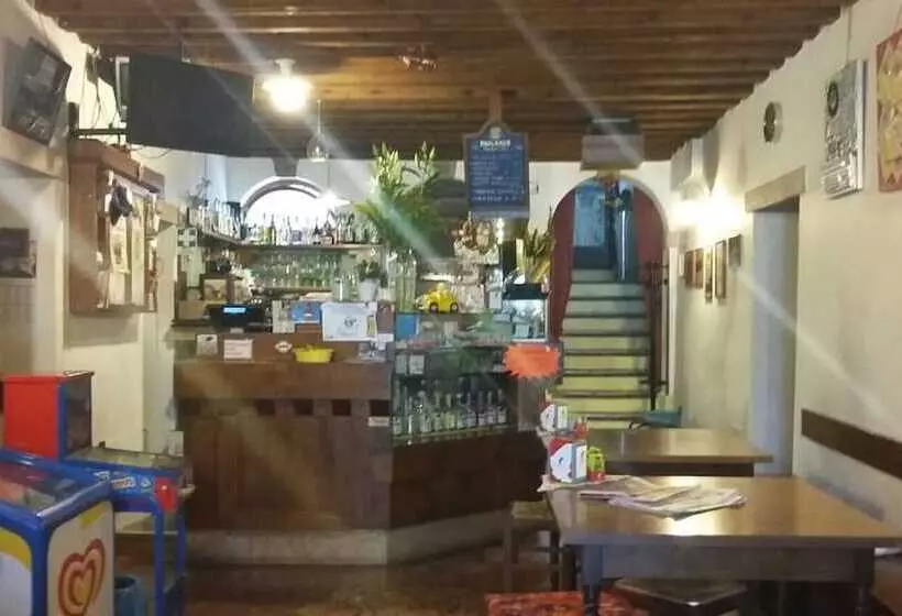 Hotelli Ristorante Pizzeria Al Mondo