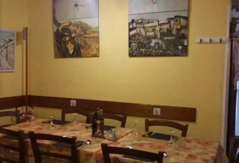 Hotelli Ristorante Pizzeria Al Mondo