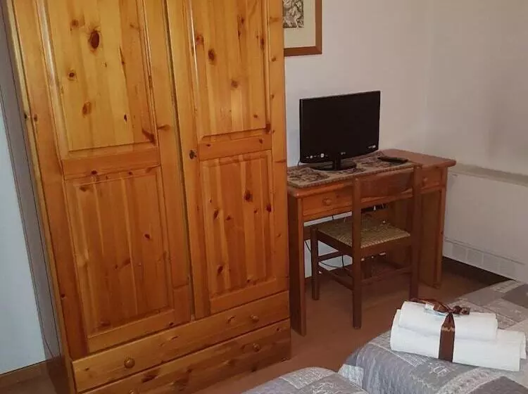 Hotelli Ristorante Pizzeria Al Mondo