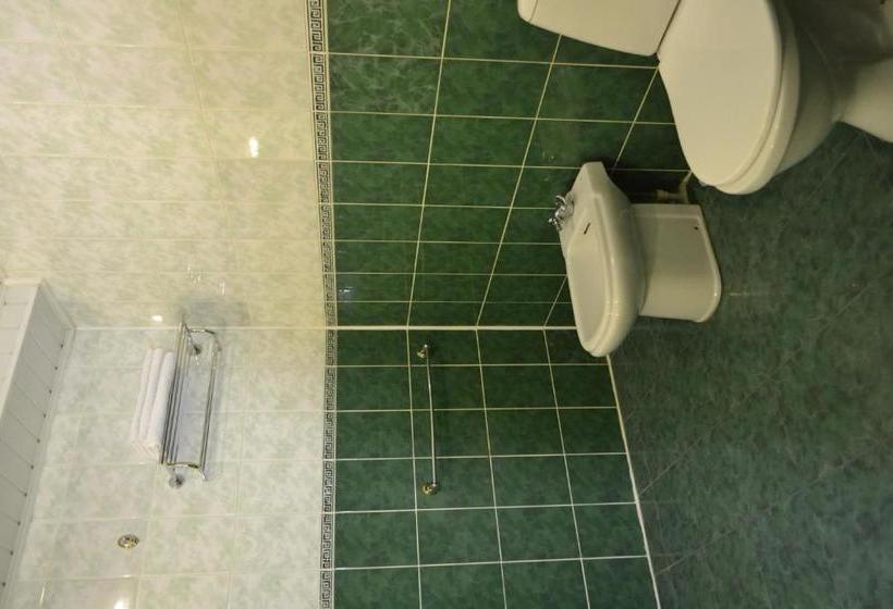 בית מלון כפרי Ural Magnitogorsk