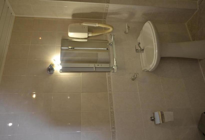 בית מלון כפרי Ural Magnitogorsk