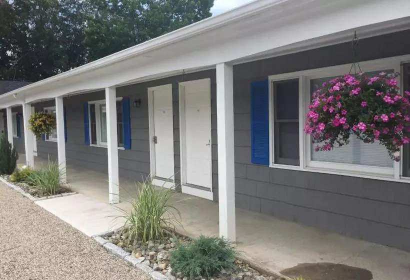 モーテル Shore Road Inn