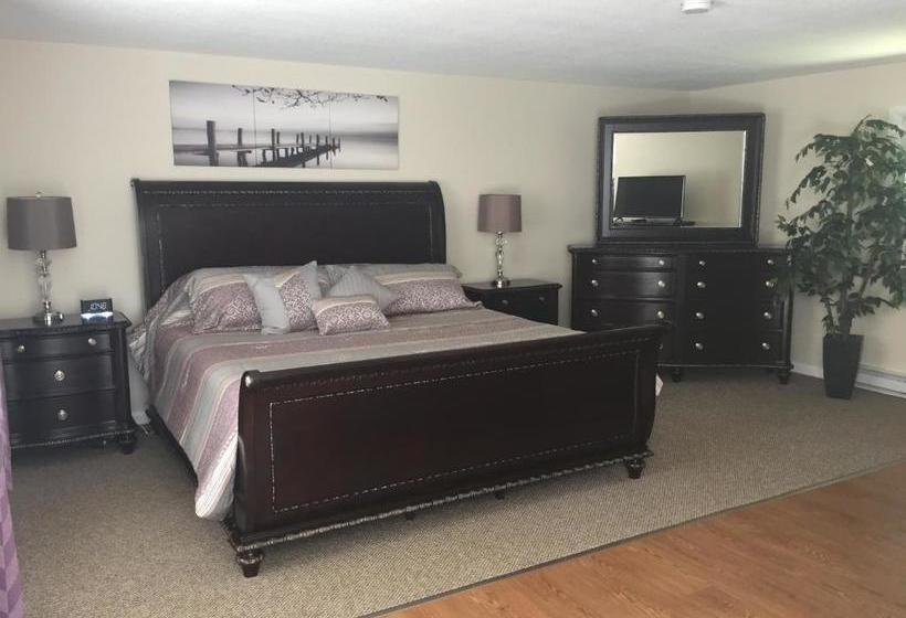 מוטל Shore Road Inn