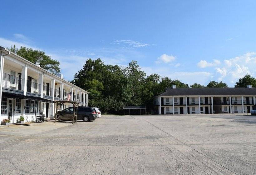 מוטל The Cullars Inn