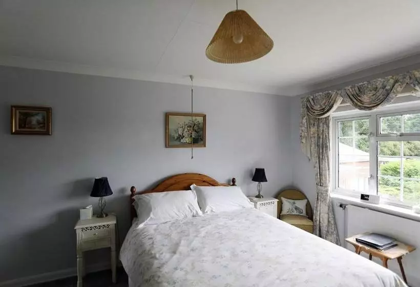 Newmans Hall Bed & Breakfast