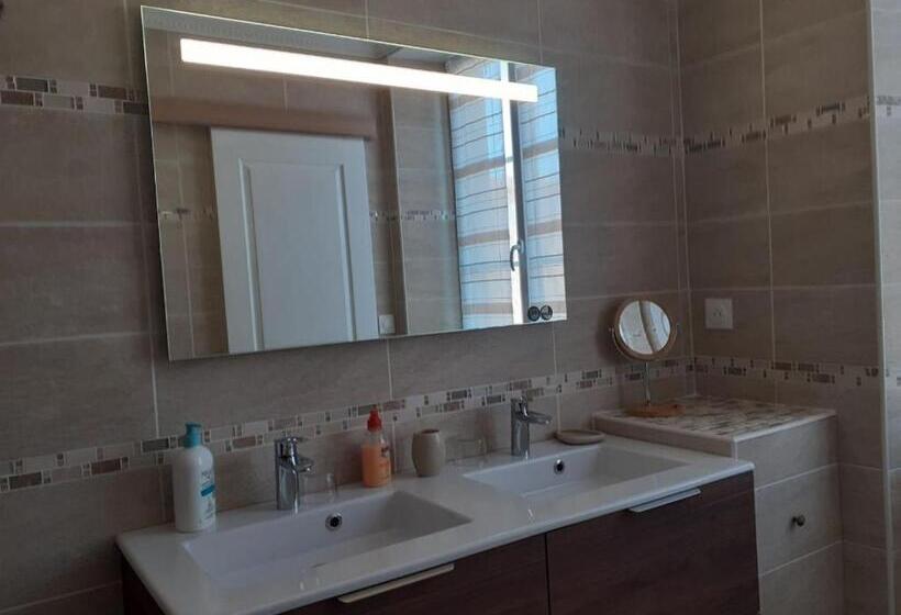 Pension La Maison De La Fontaine, Le Beny Bocage