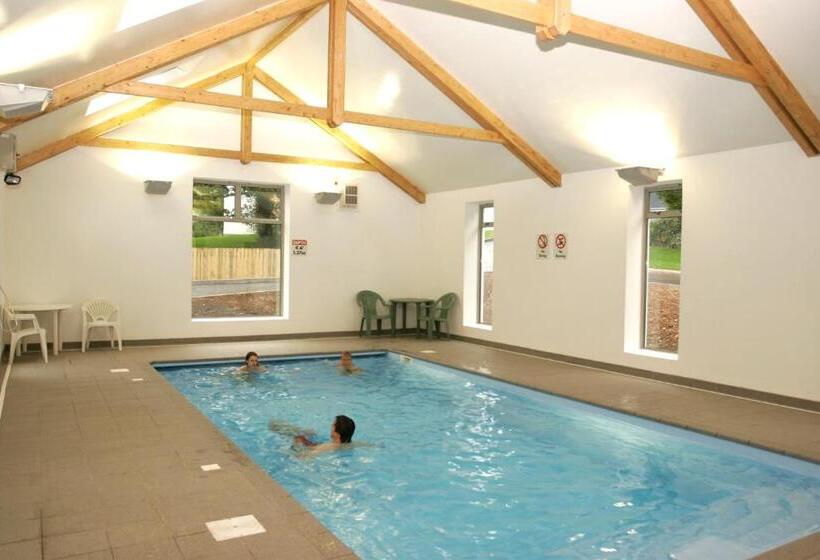 渡假胜地  The Valley